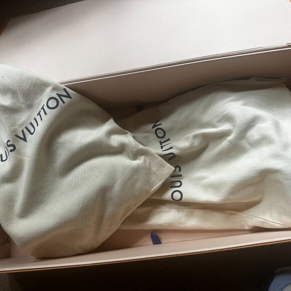 louis Vuitton boots - Picture 4 of 6